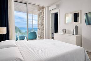 Isola Bella Infinity Suites