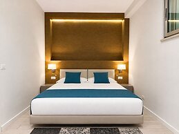 Isola Bella Infinity Suites