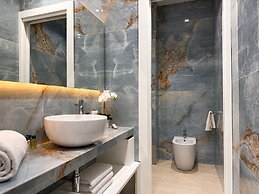 Isola Bella Infinity Suites
