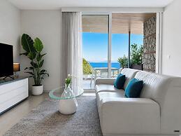 Isola Bella Infinity Suites