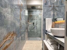 Isola Bella Infinity Suites