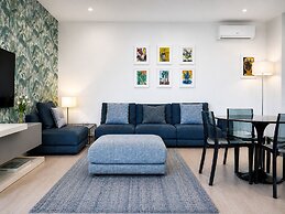 Isola Bella Infinity Suites