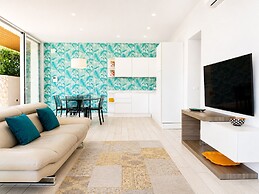 Isola Bella Infinity Suites