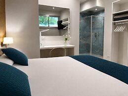 Isola Bella Infinity Suites