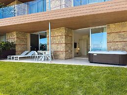 Isola Bella Infinity Suites