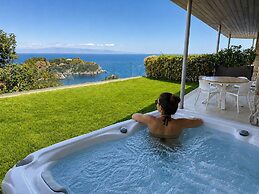 Isola Bella Infinity Suites