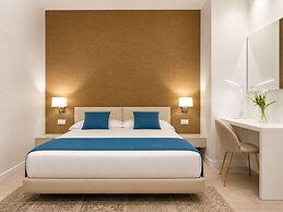 Isola Bella Infinity Suites