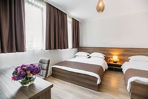 Mount Inn Kazbegi