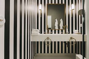 Torel 1884 Suites & Apartments