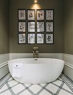 Torel 1884 Suites & Apartments