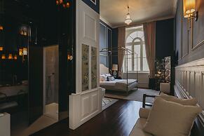 Torel 1884 Suites & Apartments