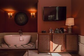 Torel 1884 Suites & Apartments