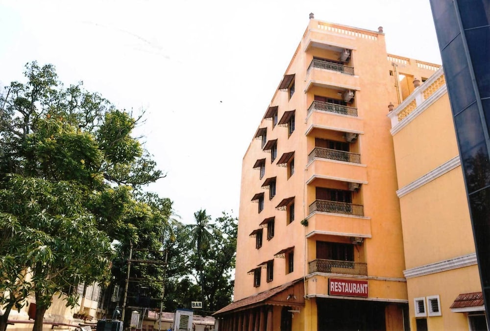 Hotel Soorya Heritage Inn