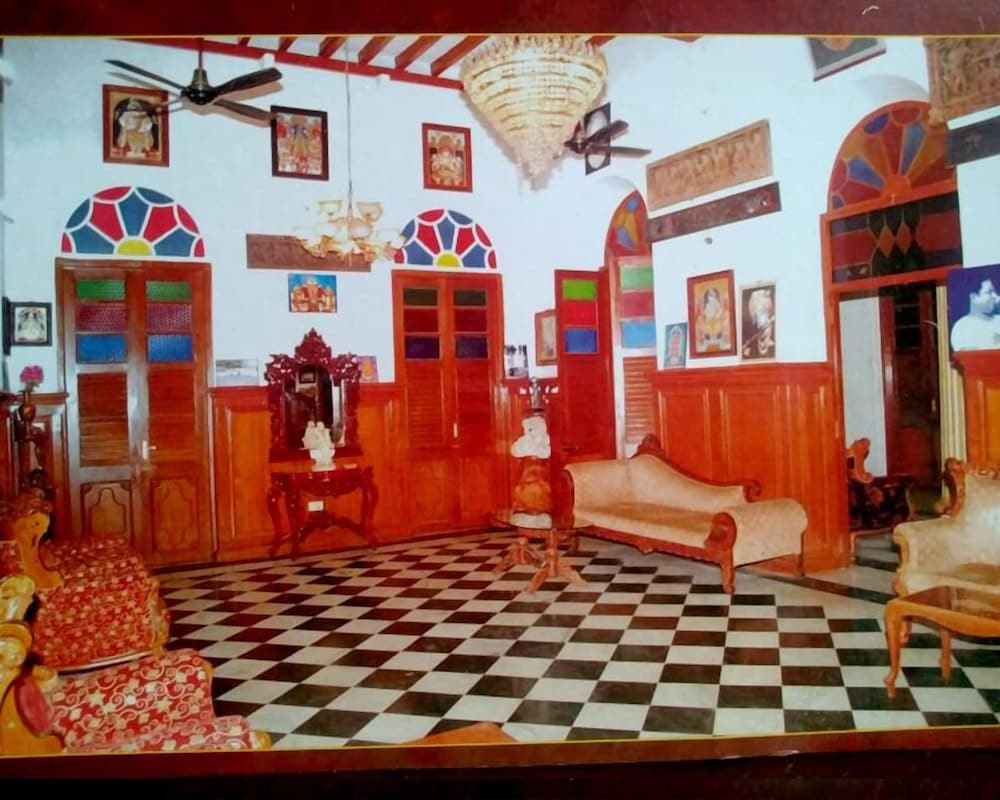Hotel Soorya Heritage Inn