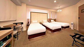 Doutonbori Crystal Hotel