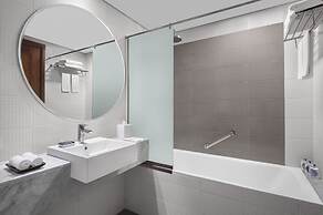 Leva Hotel and Suites, Mazaya Centre