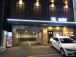 Sol Motel