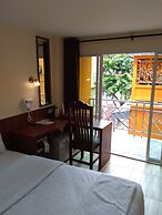 Baan Wanchart Bangkok Residences