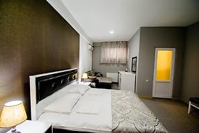 Hotel Batoni