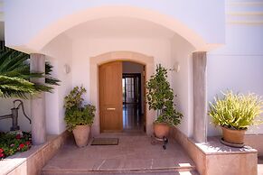 Casa Filipines