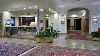 501 Hotel