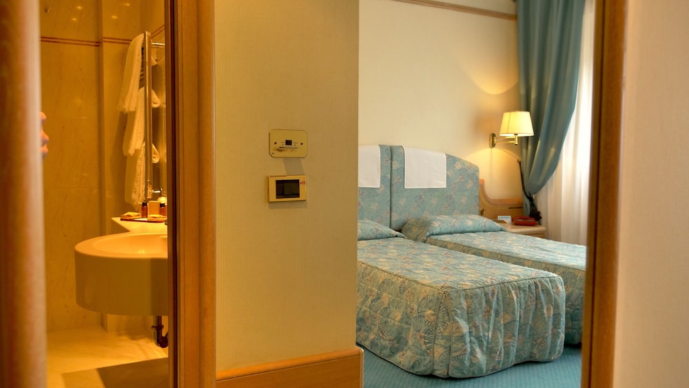 501 Hotel