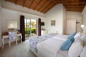 Vinifera Vineyards Hotel