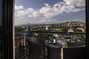 Citadel Narikala Hotel