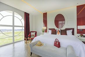 La Seine Boutique Hotel