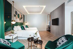 La Seine Boutique Hotel