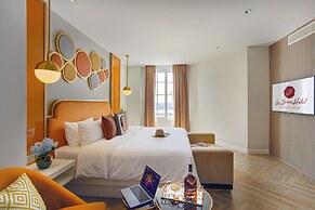 La Seine Boutique Hotel