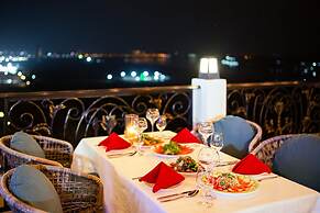 La Seine Boutique Hotel