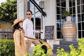 La Seine Boutique Hotel