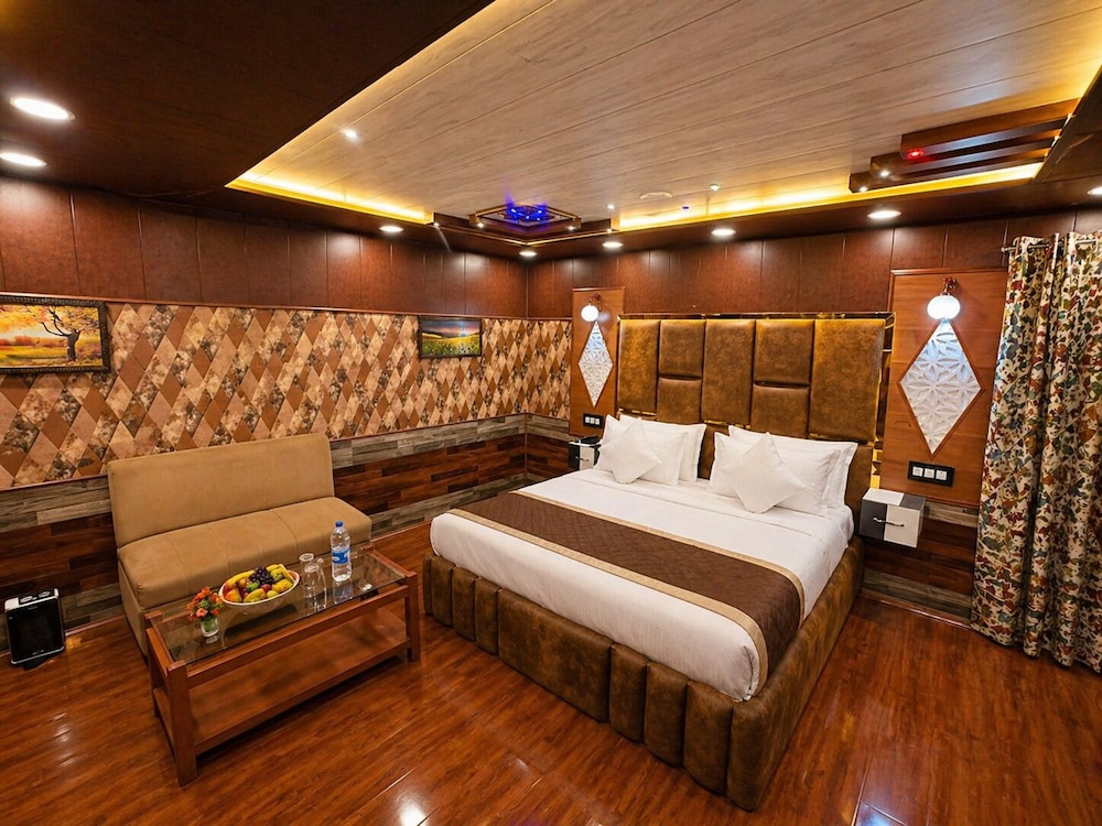 Pine View Resort - Gulmarg