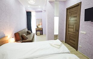 Flat 013