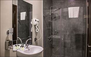 Legend Business Hotel Batumi