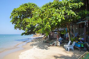 Ban Na White Sand Beach