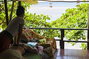 Ban Na White Sand Beach