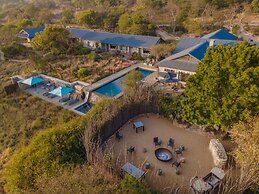 Valley Lodge - Babanango Game Reserve