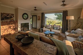 Valley Lodge - Babanango Game Reserve