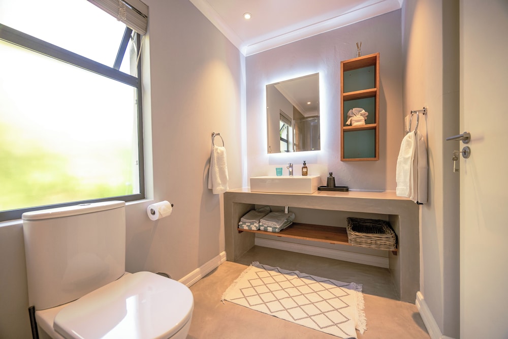 Valley Lodge - Babanango Game Reserve