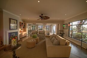 Valley Lodge - Babanango Game Reserve