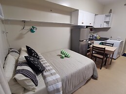 Avida Davao by davaobnb & Lemonique Homes