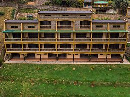 Bunyonyi Overland Resort