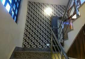 Walkin Shiva P Guest House