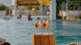 Drymades Inn Resort