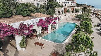 Drymades Inn Resort