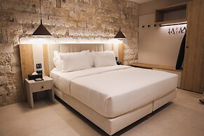 Drymades Inn Resort