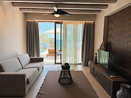 Drymades Inn Resort