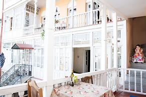 Meidan Suites